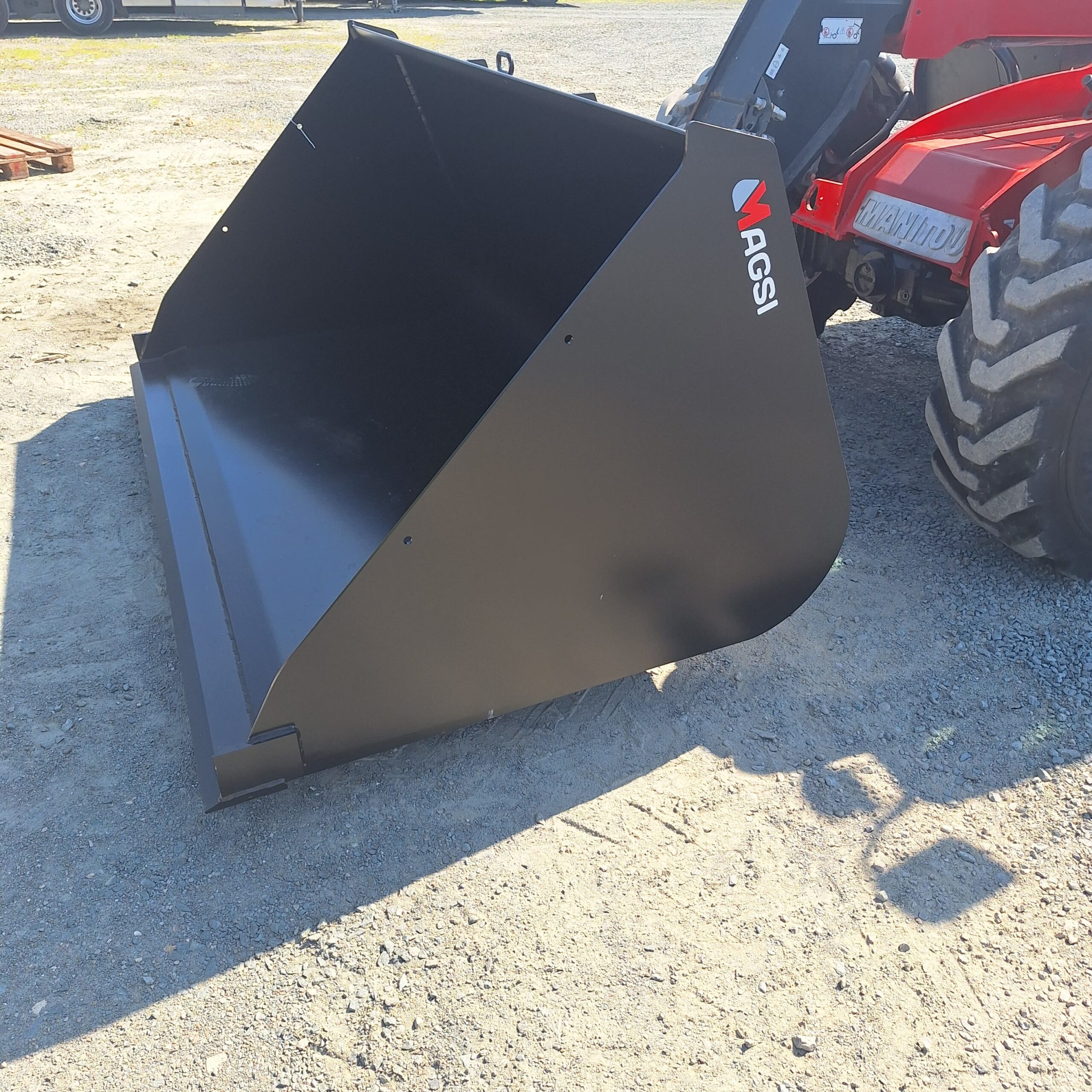 GODET MAGSI 2400 AV GAUCHE