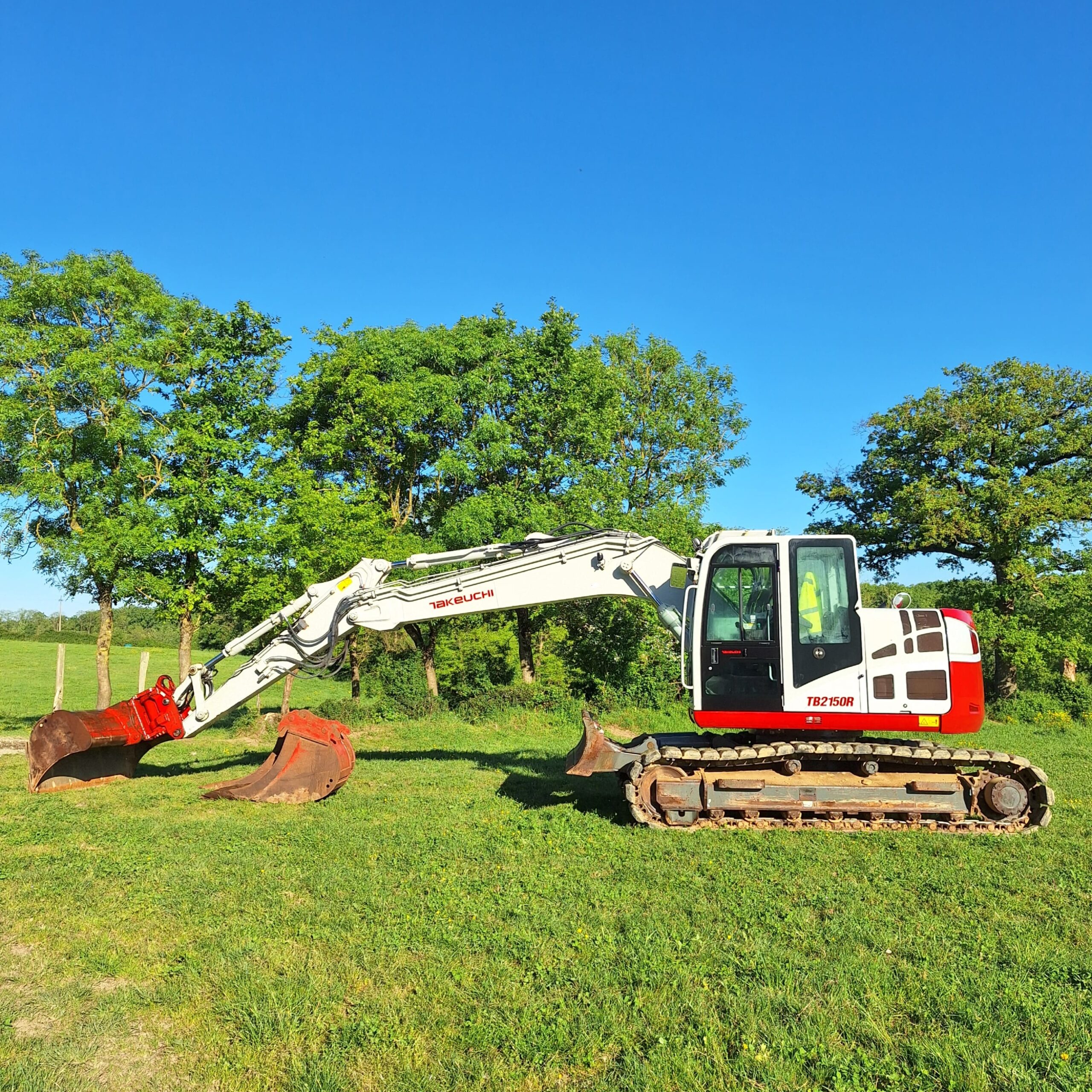 Pelleteuse 15t Takeuchi TB2150R occasion
