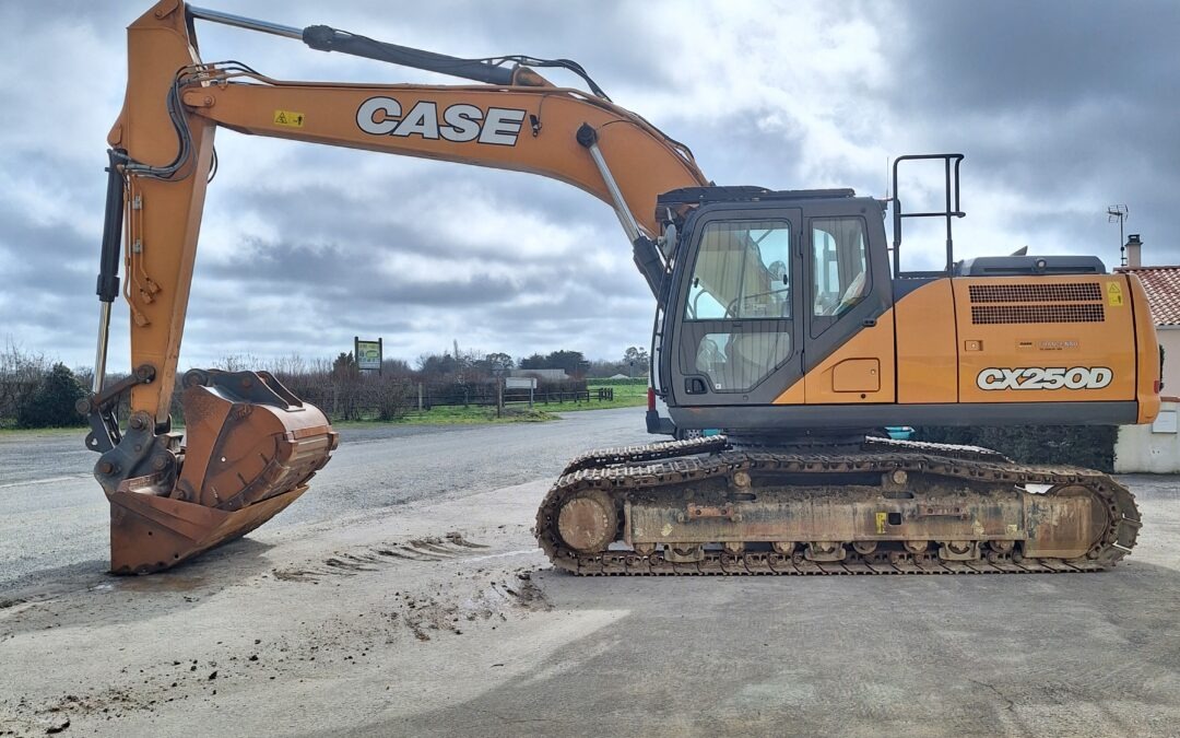 PELLETEUSE CASE CX250D